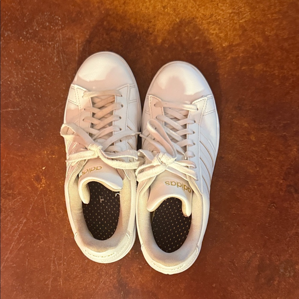 Adidas Women's Cream Sneakers